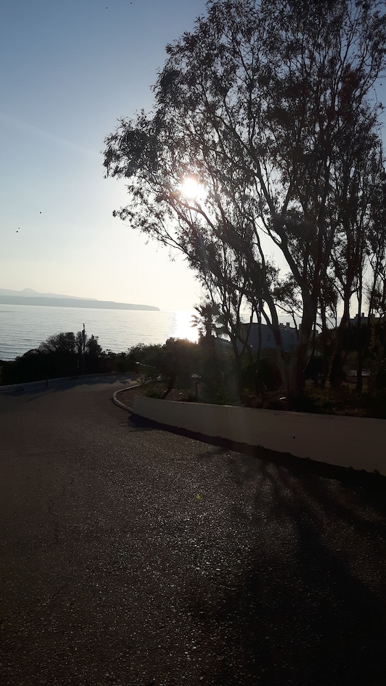 Dionysos Authentic Resort & Village