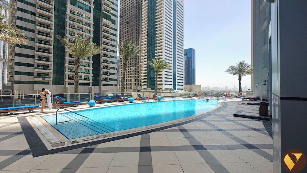 Marina Torch 45th Floor Sea Skyline View