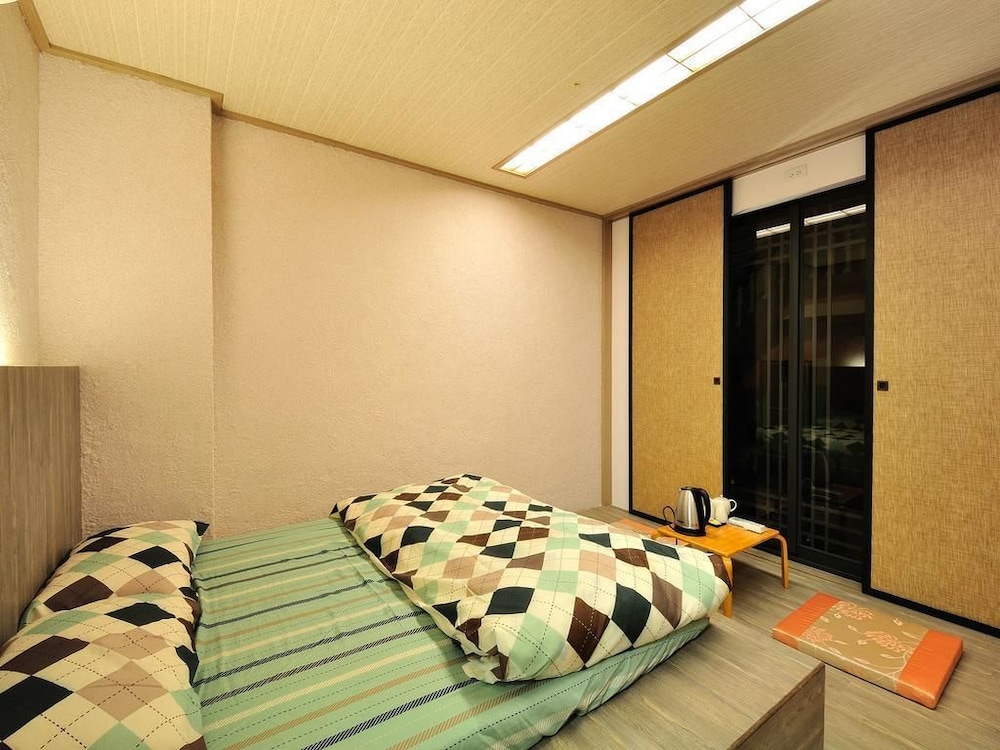 Sunnyrain Bed And Breakfast
