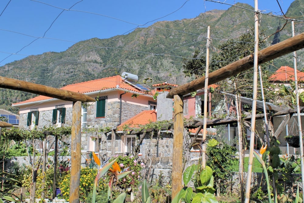 Dinis Country Cottage by Our Madeira