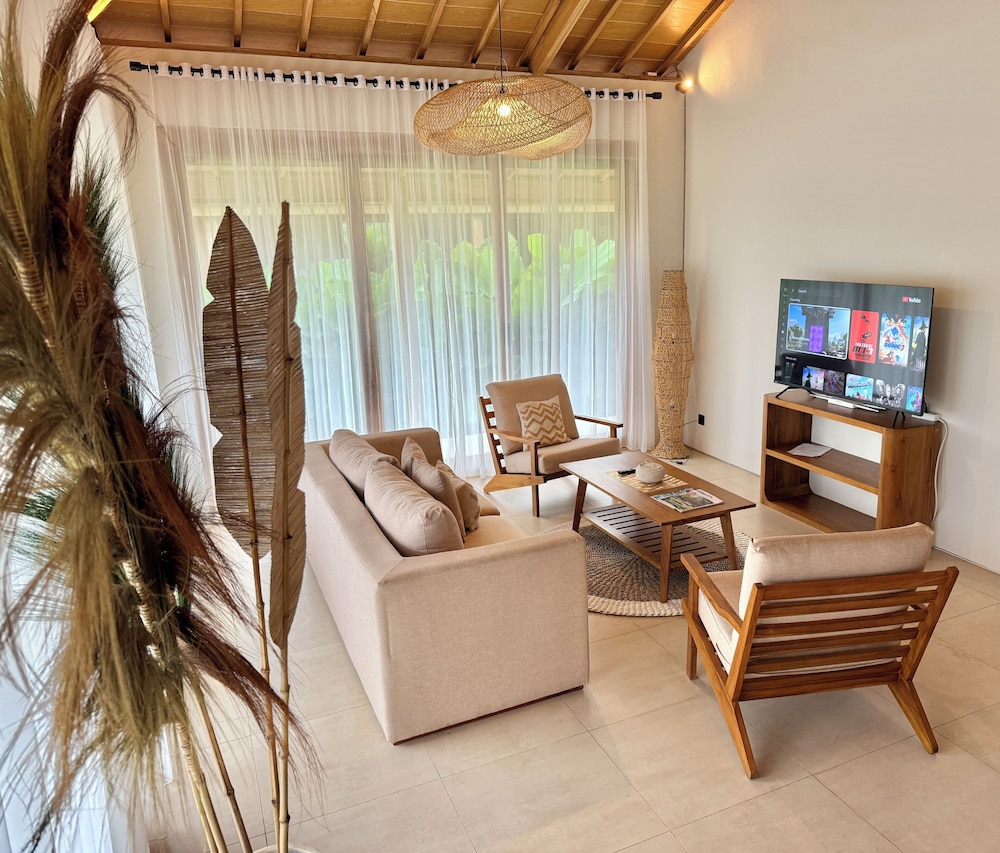 Villa Lily Bay