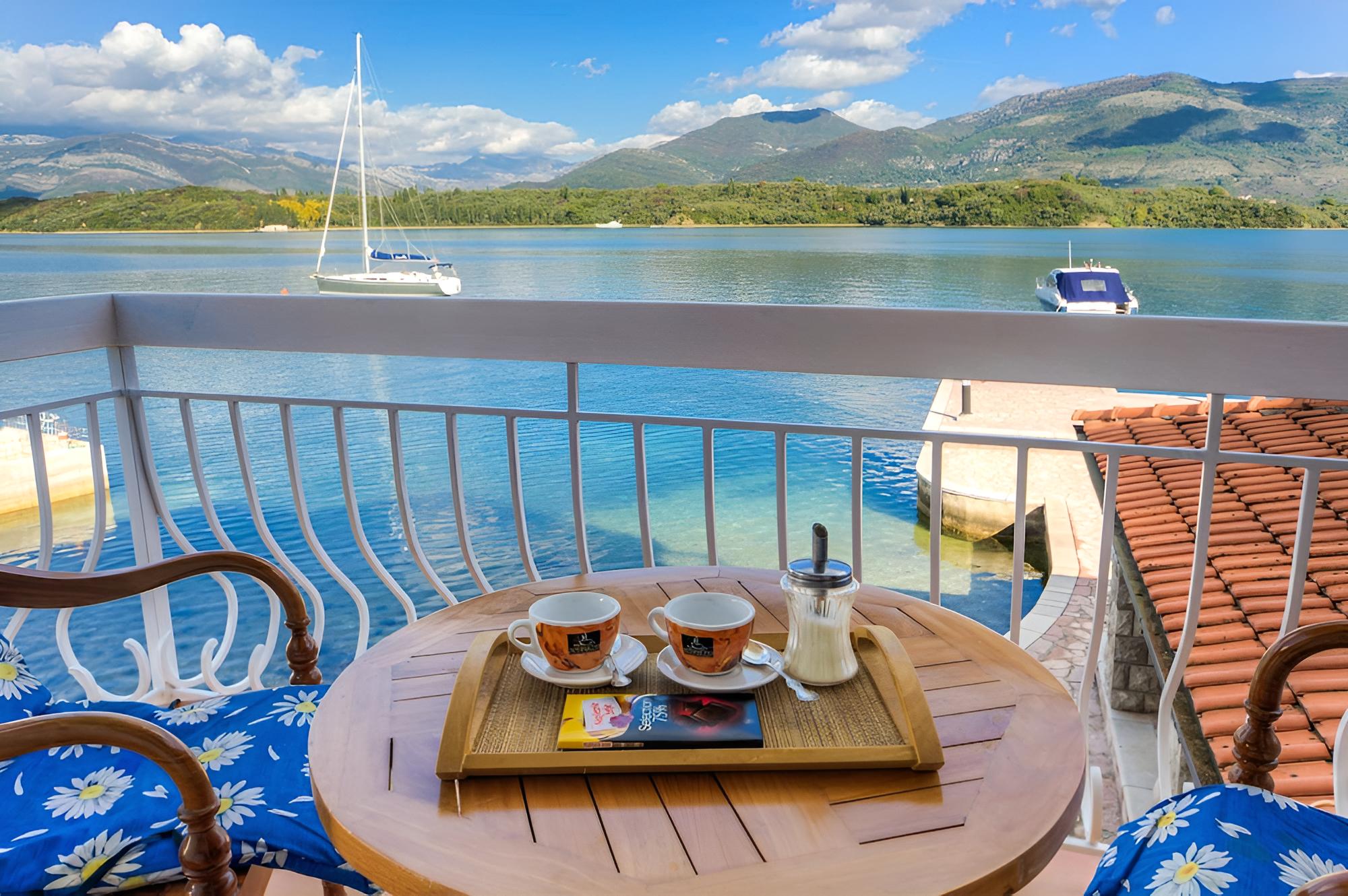 Aparthotel Villa Lav