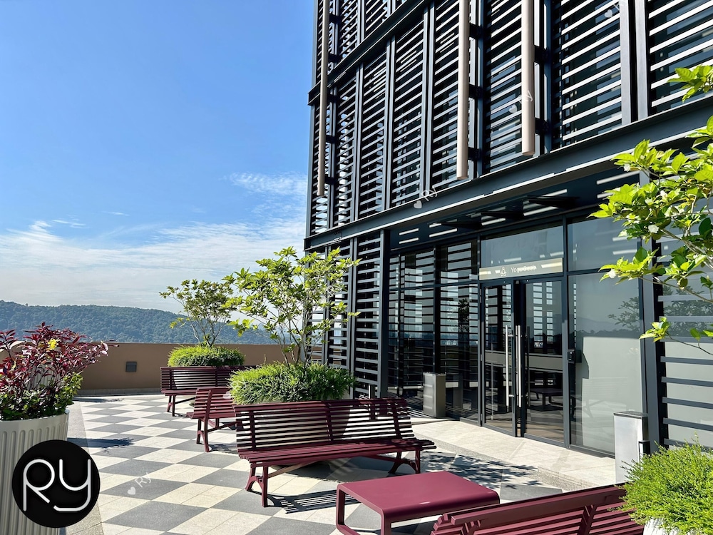 Ciao Mossaz Suites Luxury Apartments