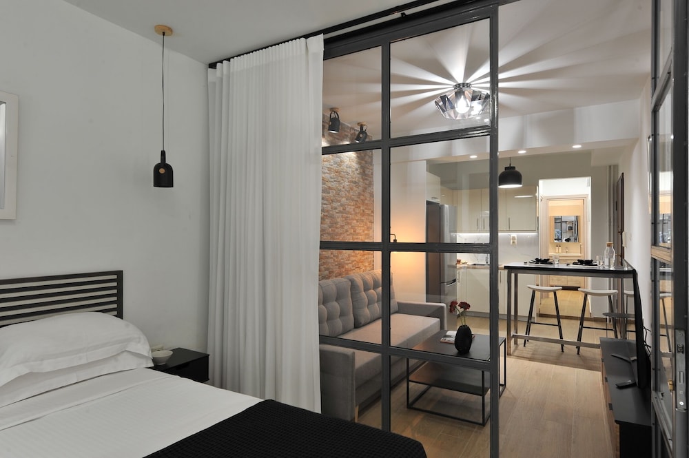 Alter Ego Apartments