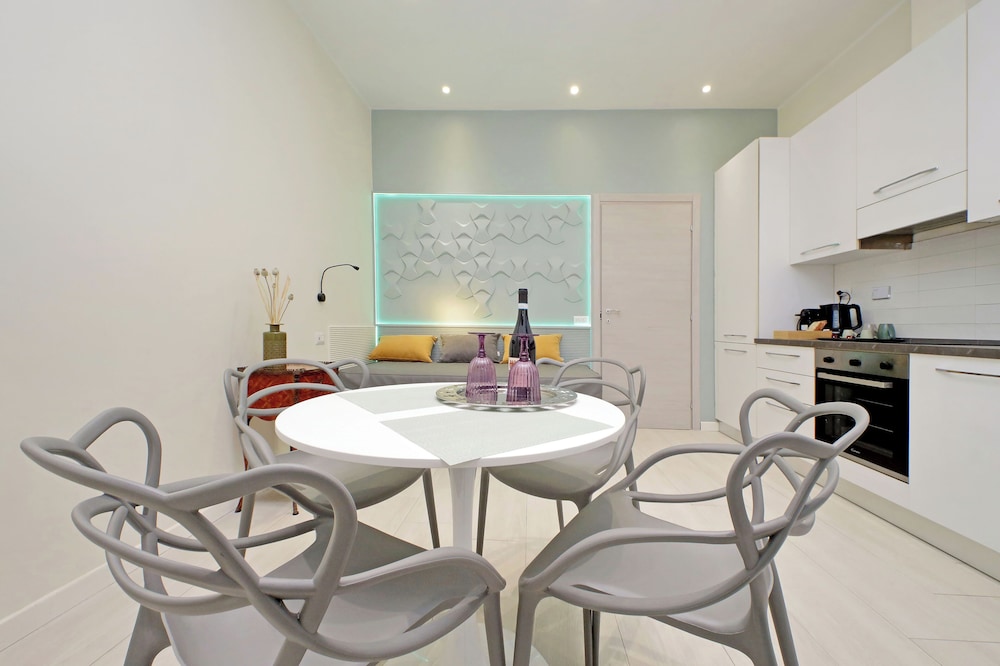 Domus Augustea San Giovanni Sunset Suites