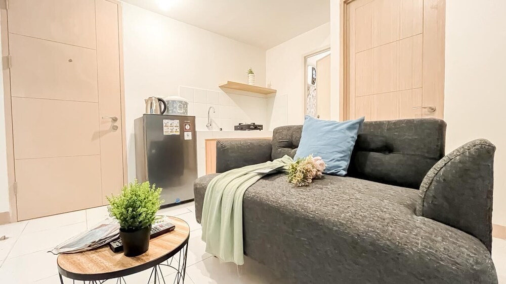 Scandinavian Touch With 2Br At Tokyo Riverside Pik 2 Apartment