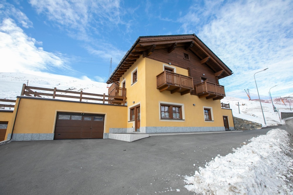 Sponda Ski in- Ski out Mt 50