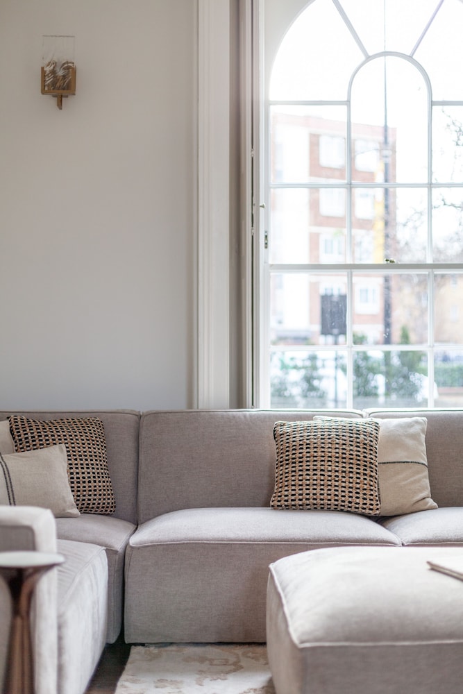 Modern & Stylish House in Deptford