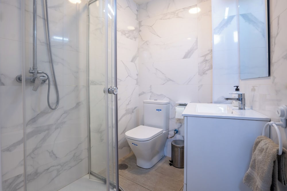 Condo 50m From Los Boliches Beach in Fuengirola