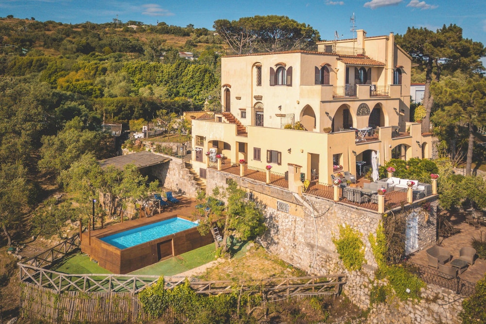Neranya Resort - Monticchio Suite
