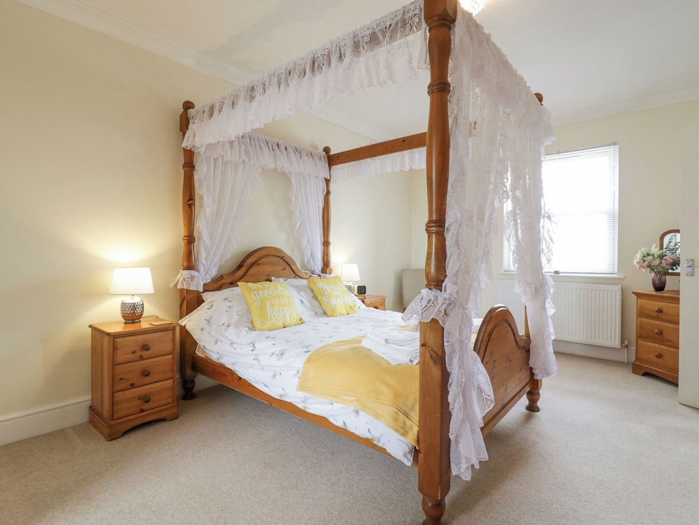 Chestnut Grange
