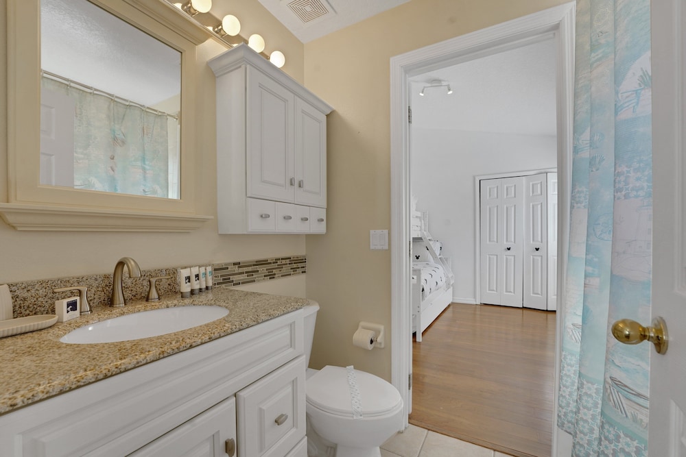 506hc-west Haven 4 Bedroom Home