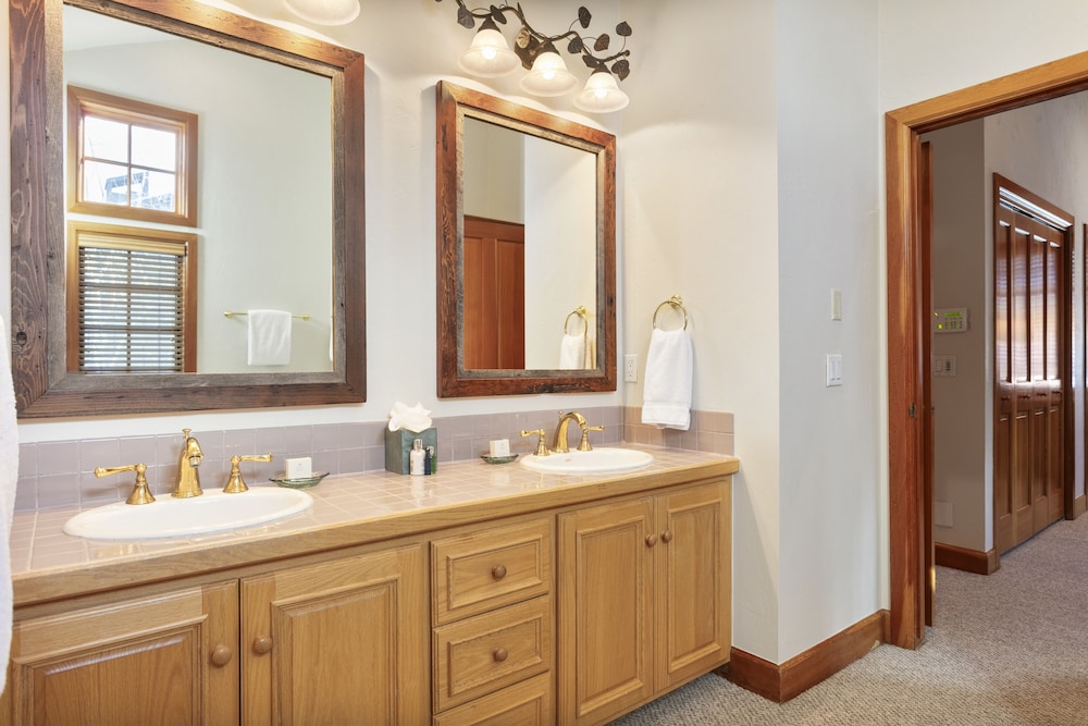 Stag Lodge At Deer Valley Resort - 4 Bed - Spa #37 4 Bedroom Condo