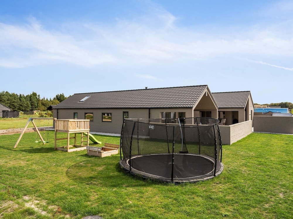 5 Star Holiday Home in Norre Nebel
