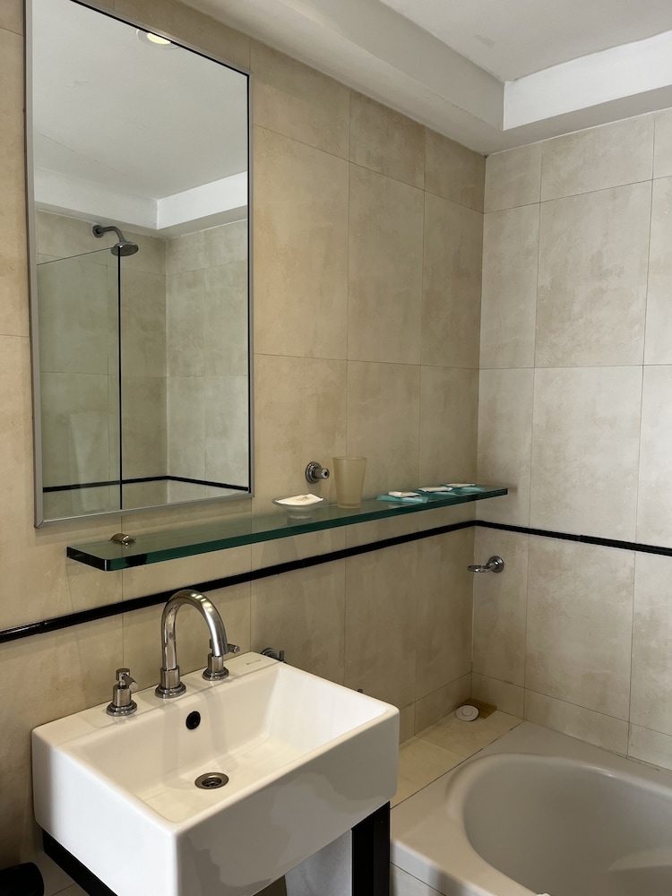 Ayres Apartments Recoleta - Uriburu