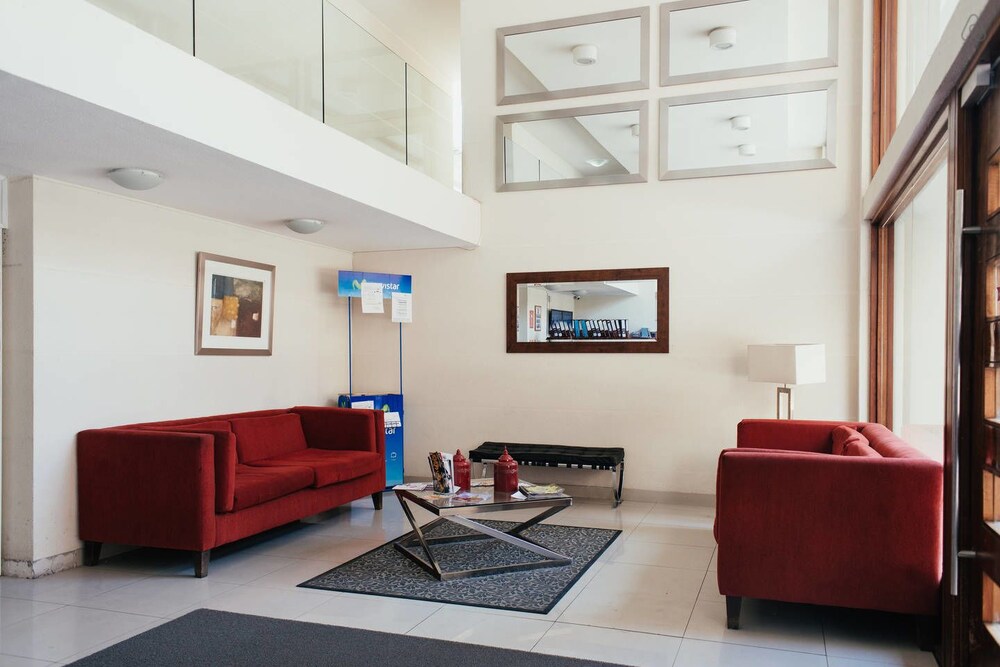 Almond Suite - San Francisco