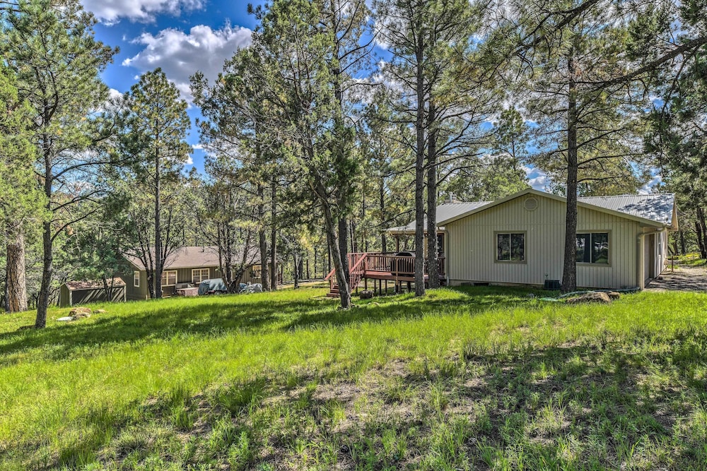 Ruidoso House w/ Beautiful Indoor & Outdoor Space! view 4