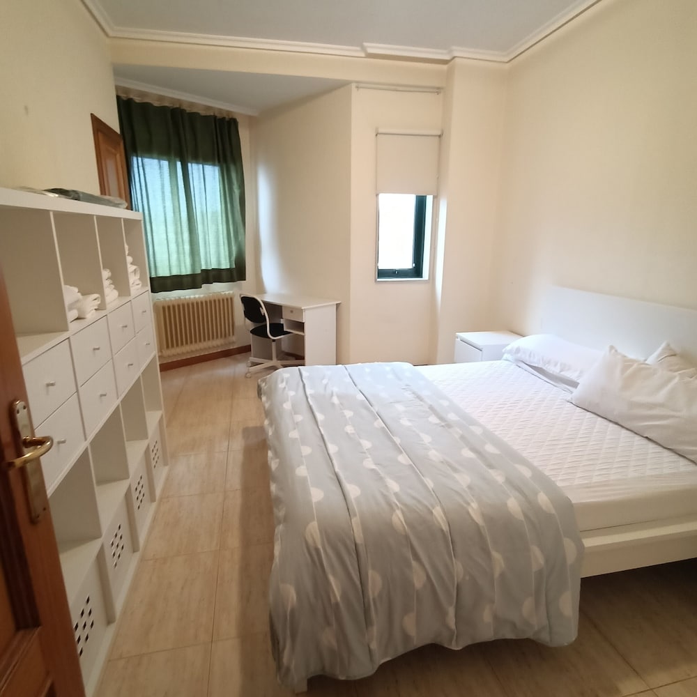Samil Beachfront Apartment en Vigo — hotel room