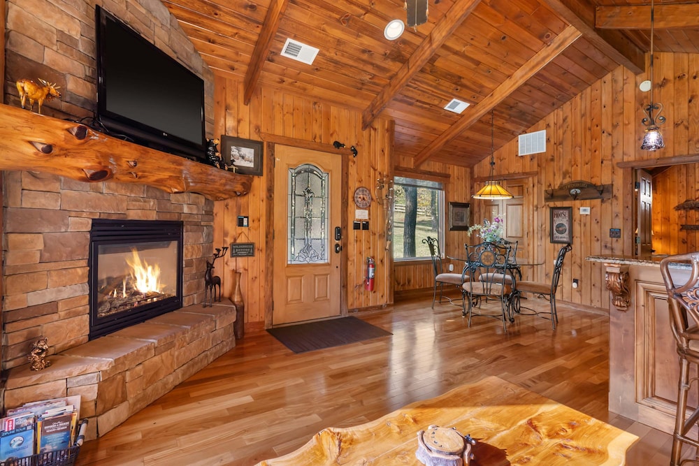 The Cabin at Rock Canyon