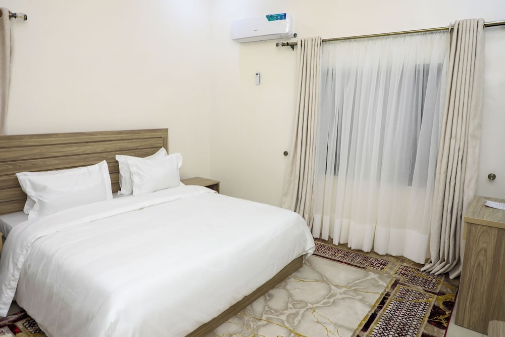 ED - Havilah Suites