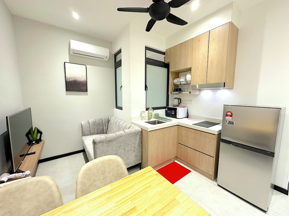 Neu Suites By Serenity Vacation Homes