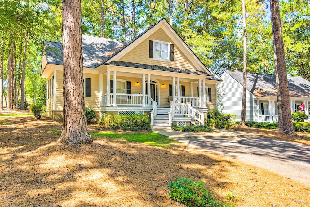 Milledgeville Vacations - Stunning Lake Oconee Retreat w/ Pool Access! - Property Image 1
