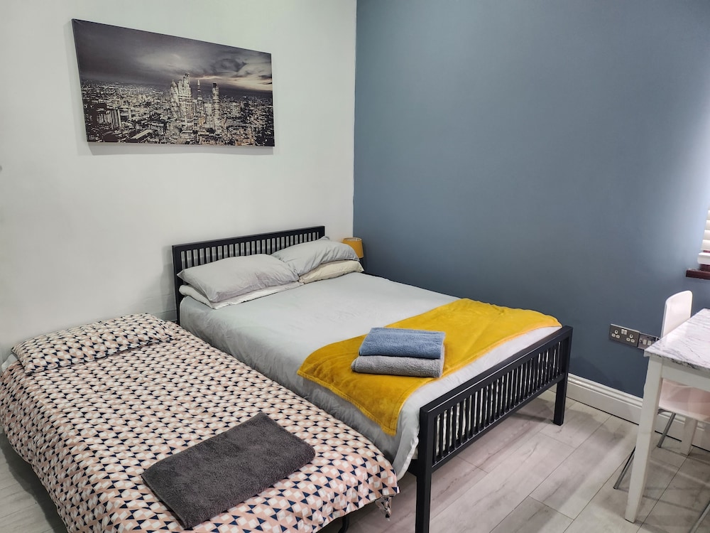 Dodi Apartments