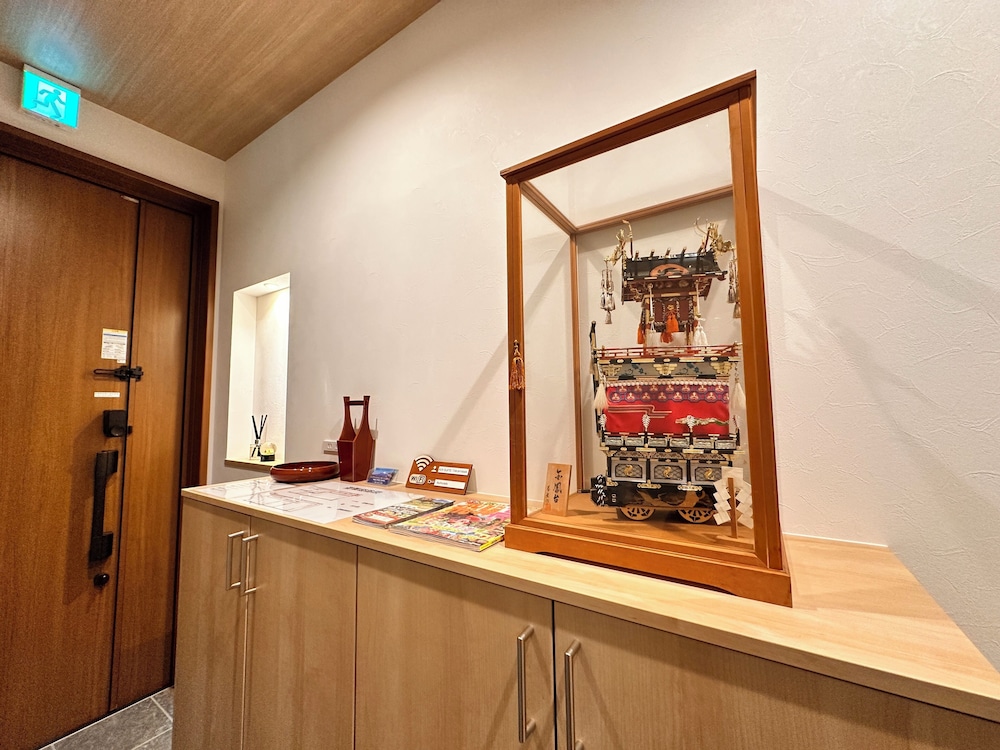 AOI SUITE TAKAYAMA