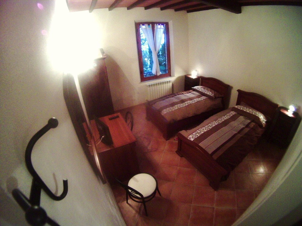 Casa Cecchi view 2