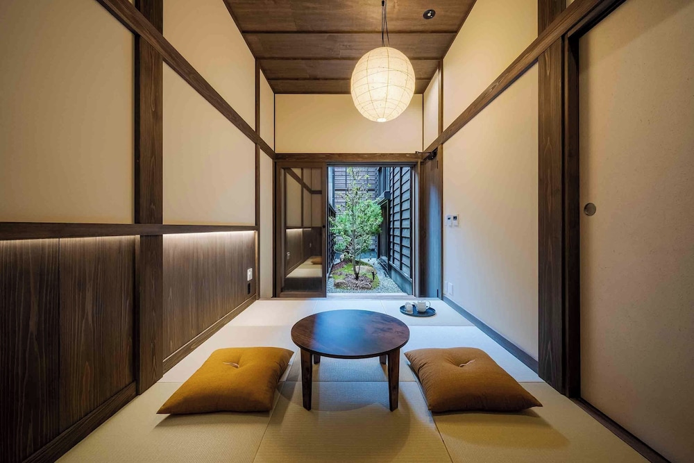 Asatoyuu Machiya House