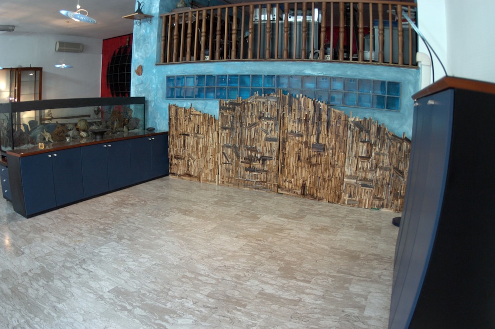 Garbatella Accommodations & Meeting Rooms