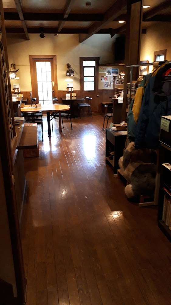 Pension & Restaurant Bistare Kana
