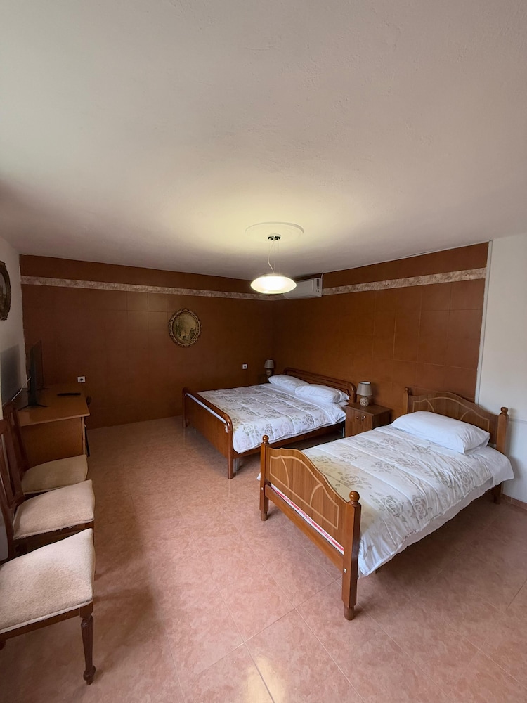 Shkodra Guesthouse