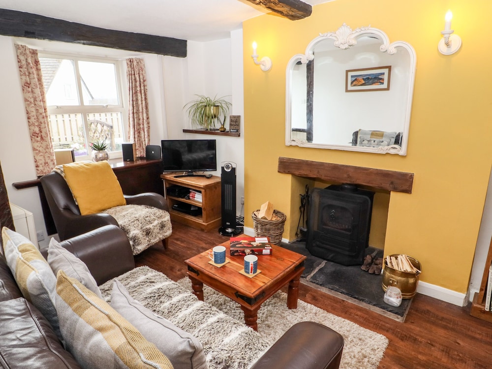 Buttonhole Cottage