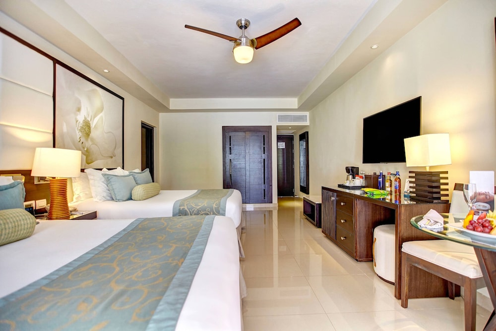 Royalton Hideaway Punta Cana, An Autograph Collection All-Inclusive Resort & Casino – Adults Only