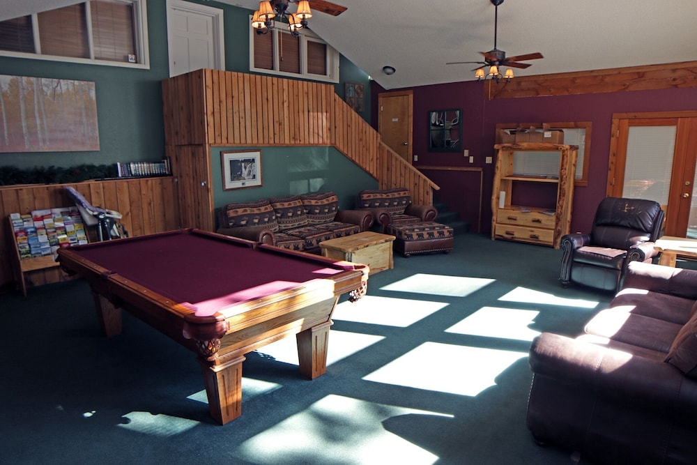 Timber Creek Chalets: 2b 1 Bedroom Chalet - Property Image 5