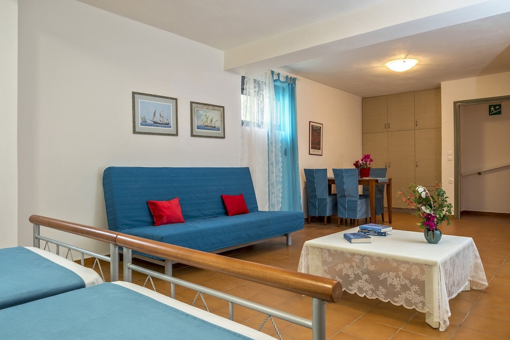 Giannis Villa