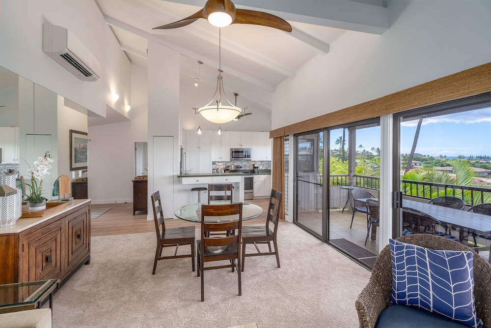 Wailea Ekolu 310 - Molokini to West Maui Ocean View, Modern Renovation, Split AC