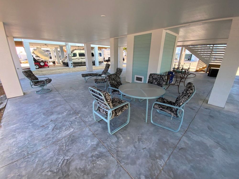 Nautical Nest in Fort Myers Beach