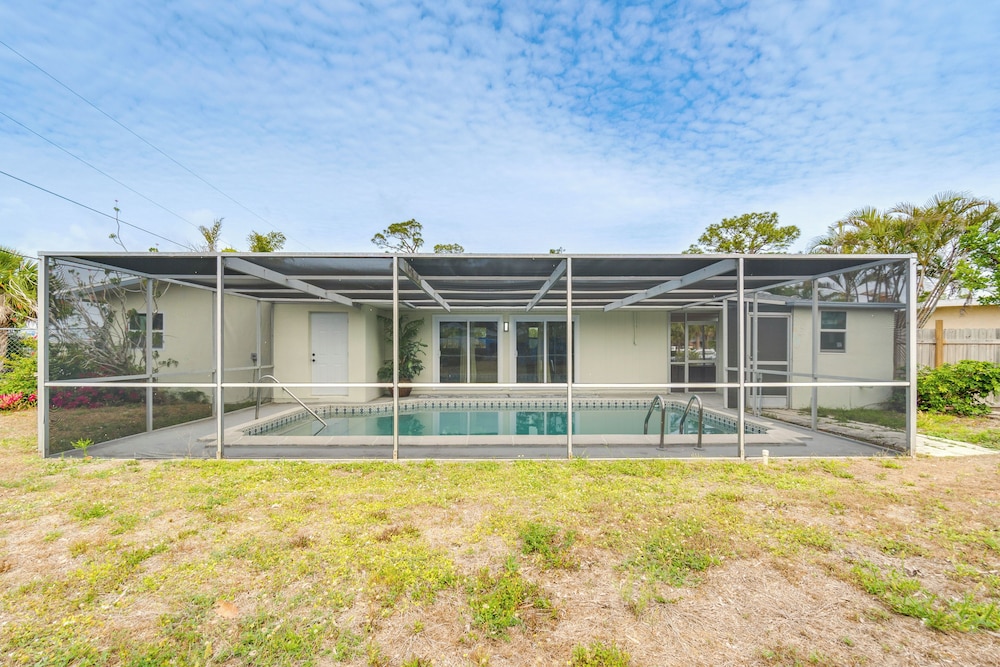 Peaceful Family Home w/ Patio in North Port!
