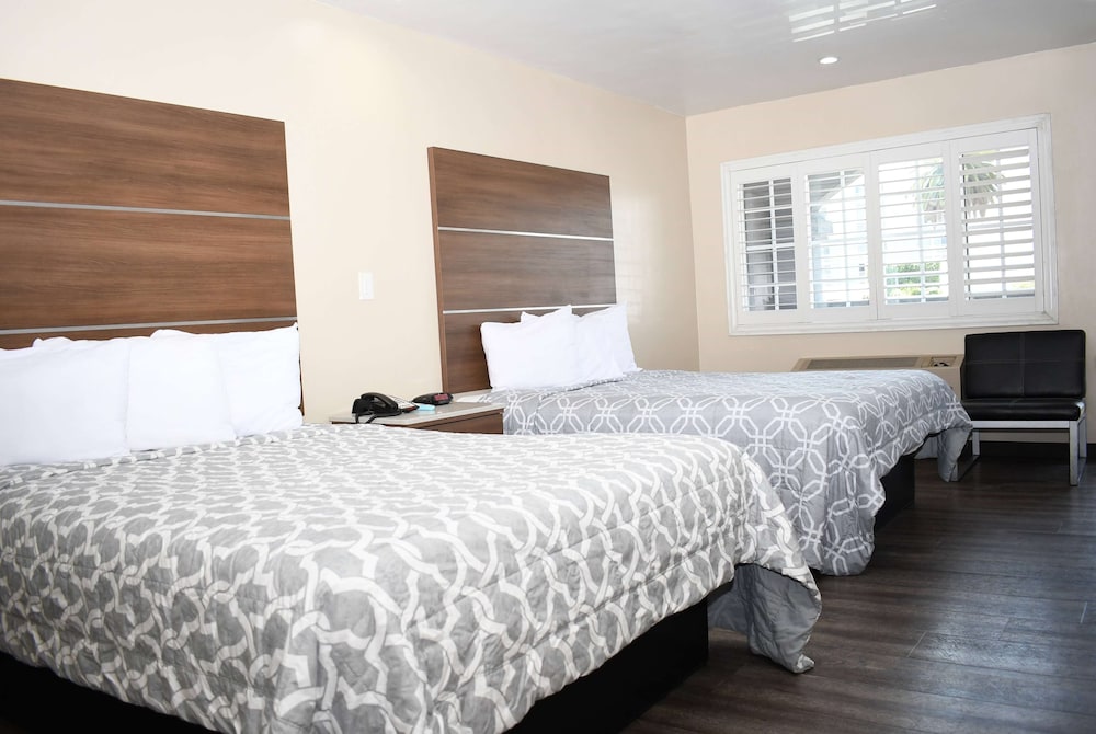 Travelodge by Wyndham Long Beach Convention Center, Φωτογραφία 15