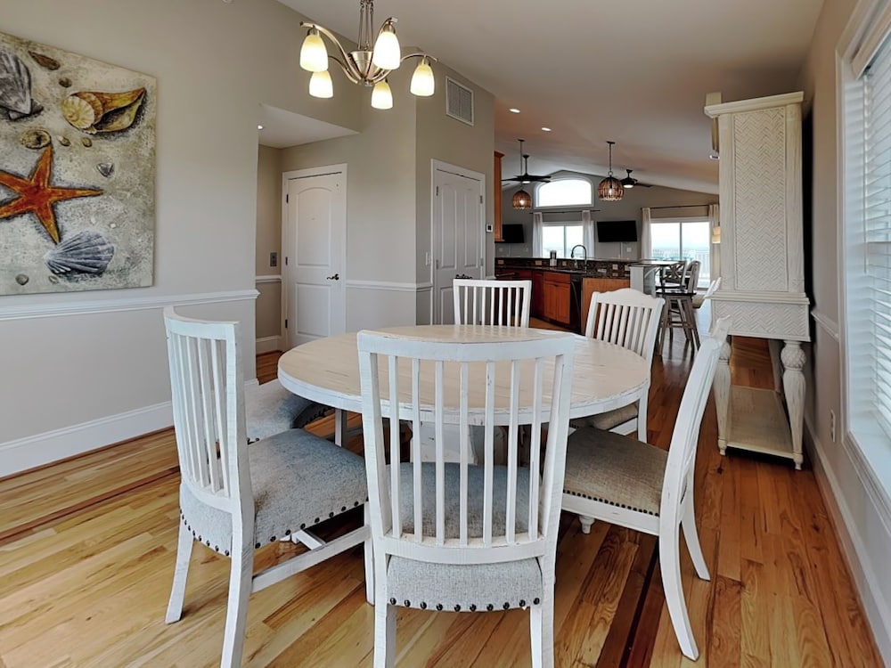 Eagles' Landing by Topsail Realty