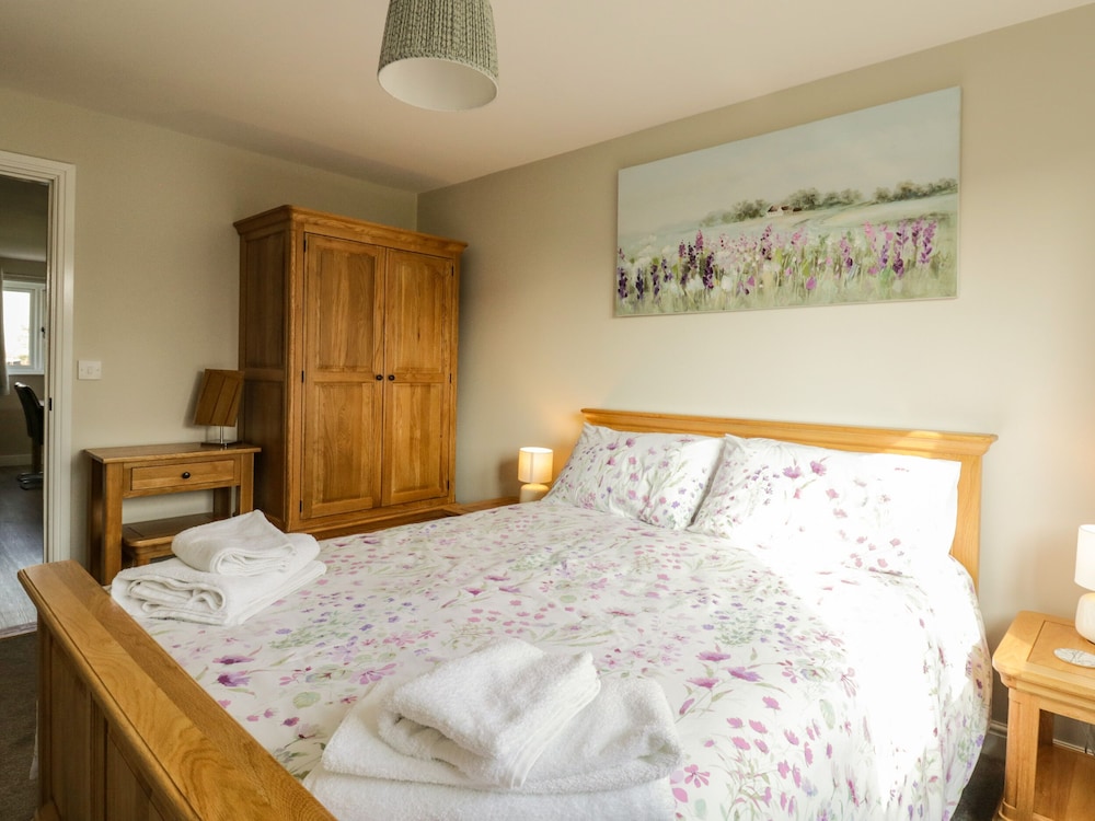 Bramley Cottage