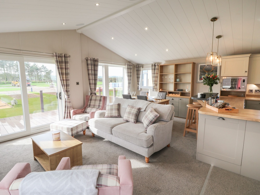 Sea Holly Lodge