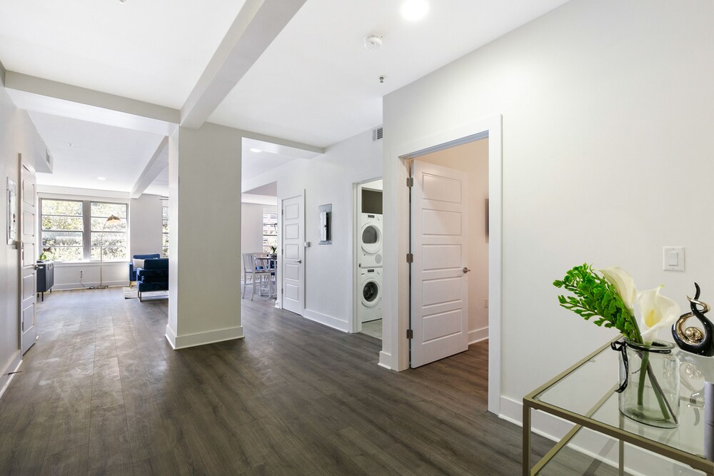New Orleans Vacations - Modern 4BR Condo in the Heart of NOLA - Property Image 19
