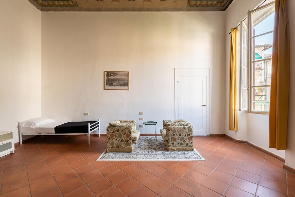 Ghibellina 102 in Firenze
