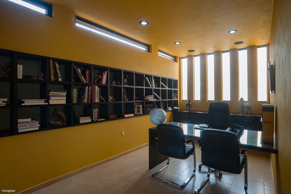 meeting & event spaces