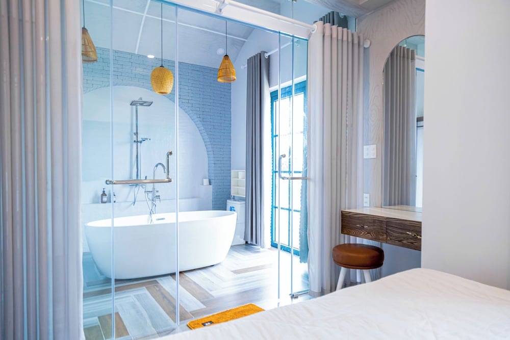 Luxury 3 br La Fleur Villa-Novaworld PT