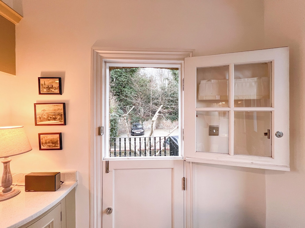 Historic 3-Bedroom Home in the Heart of Greenwich