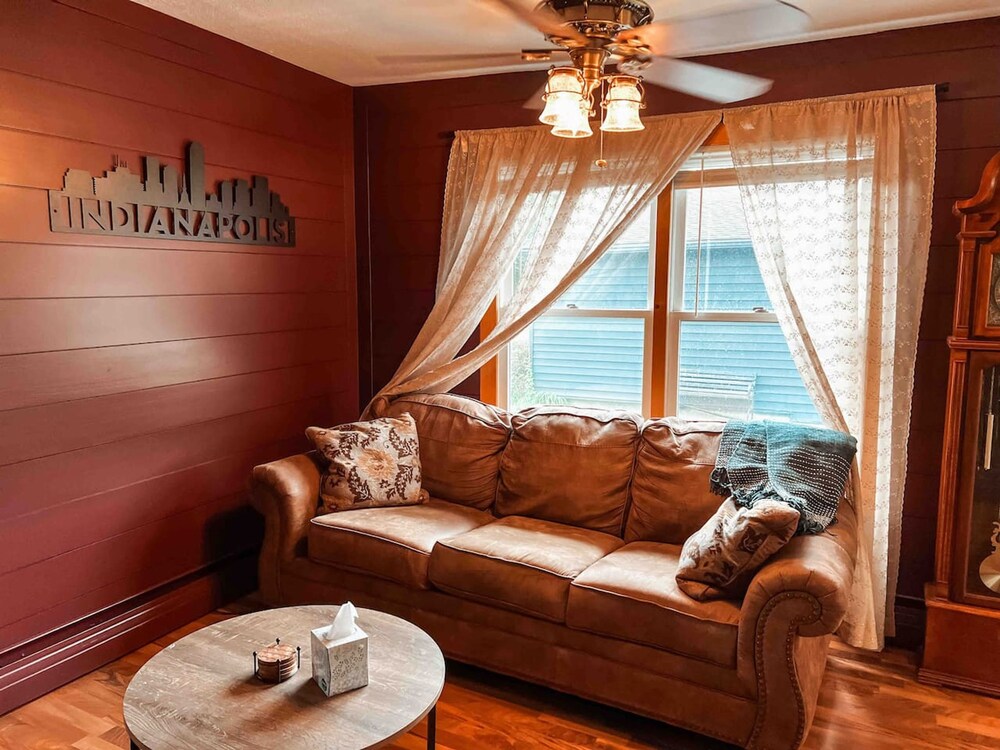 3 bd 10 min to Dwtwn Washer-dryer